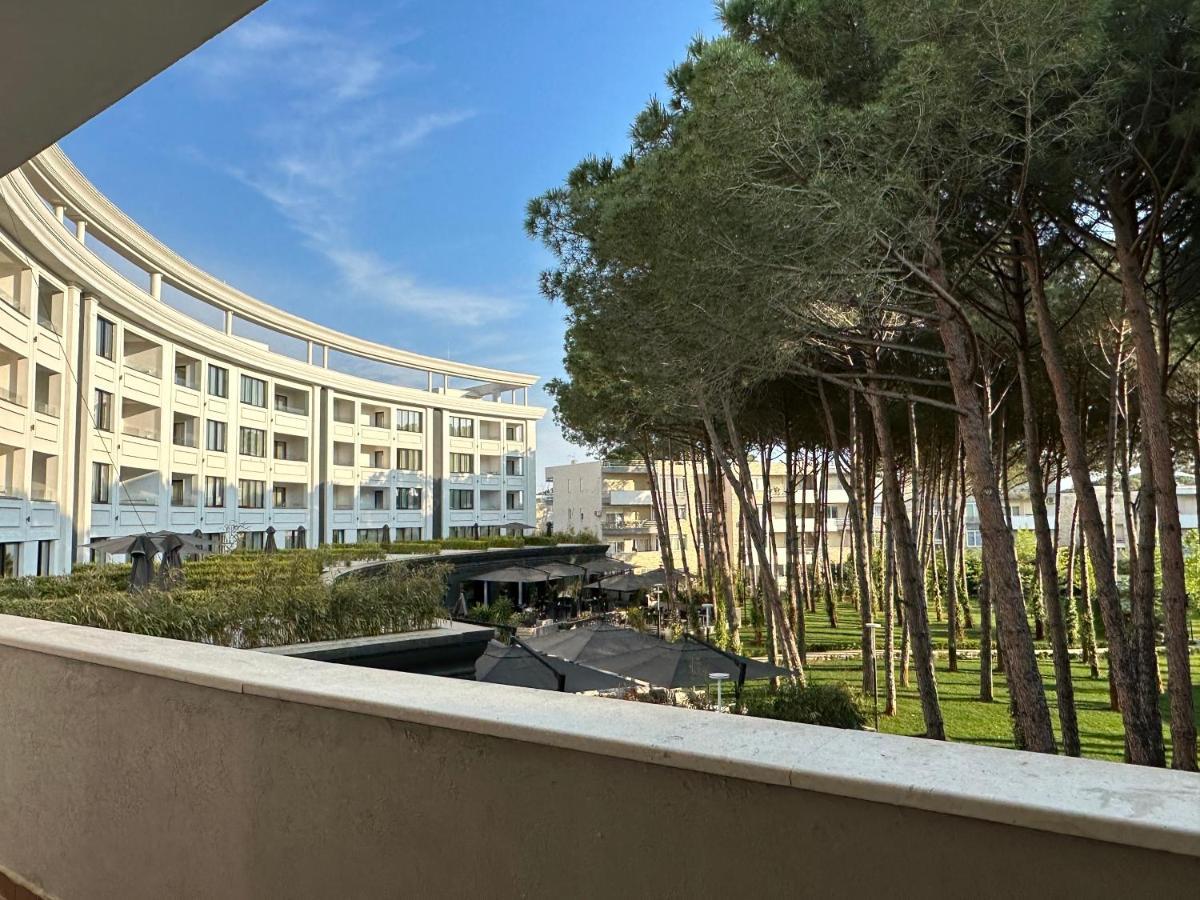 Eme - Kompleksi Lura 2 Gjiri I Lalzit Appartement