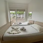 Eme Apartments - Kompleksi Lura 2 Gjiri I Lalzit