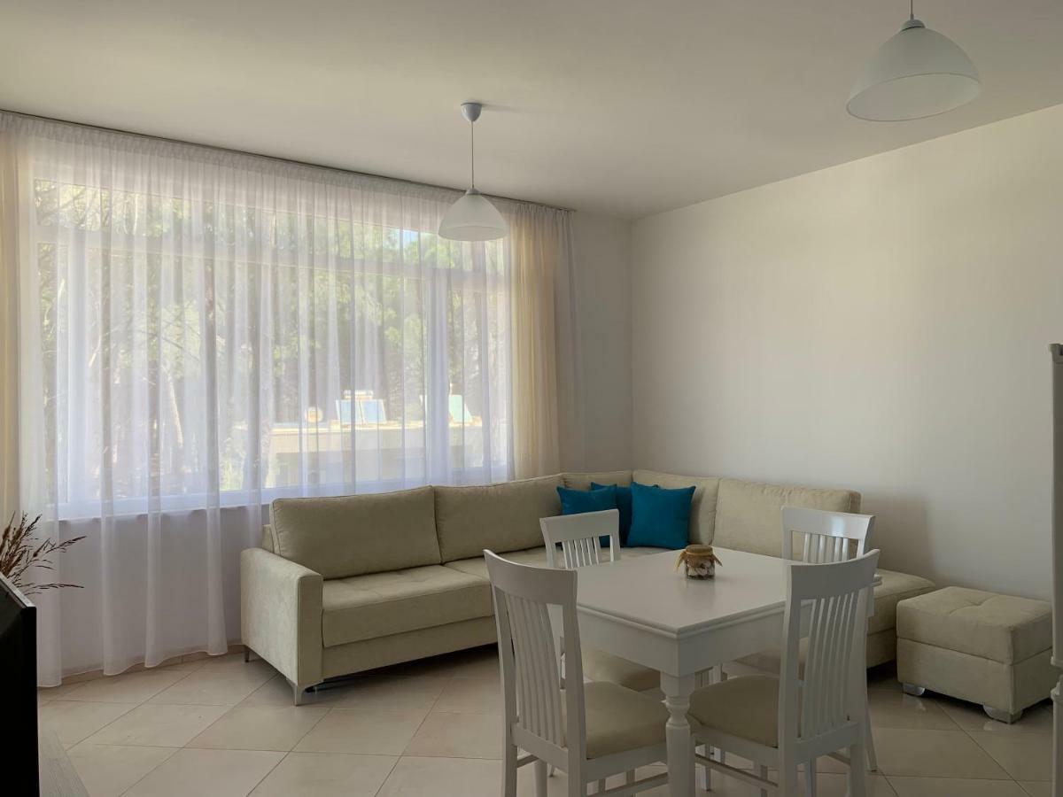 Apartament Eme - Kompleksi Lura 2 Gjiri I Lalzit